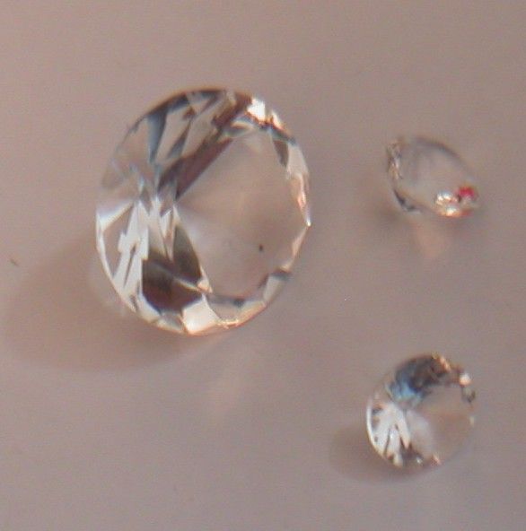 Set mit 5 Mini Glasdiamanten 12-14mm transparent